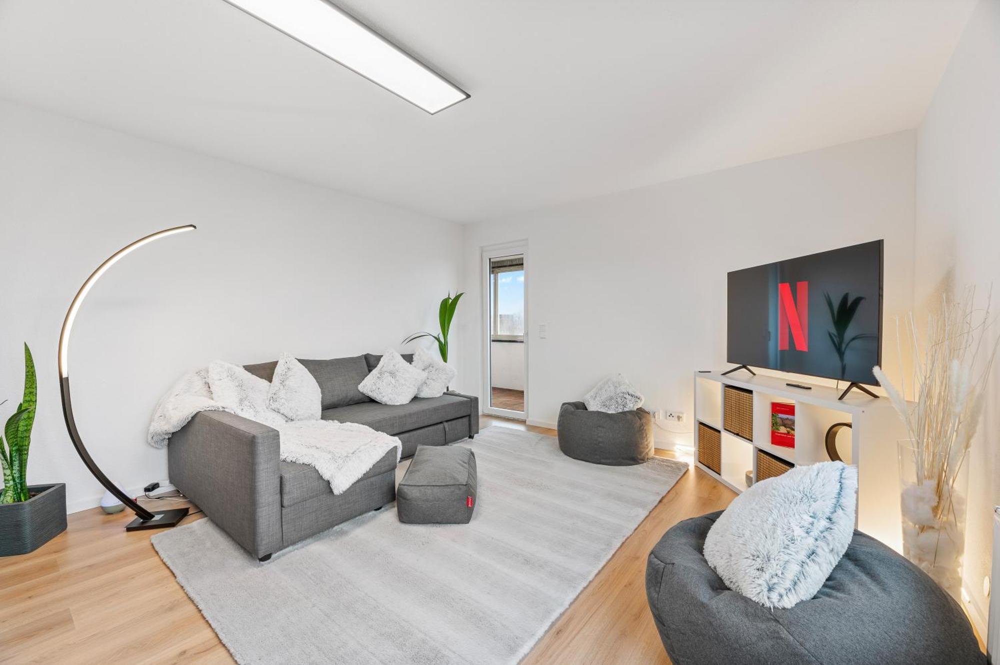 Neu: Stylische Suite Mit Ausblick Sindelfingen Exterior foto